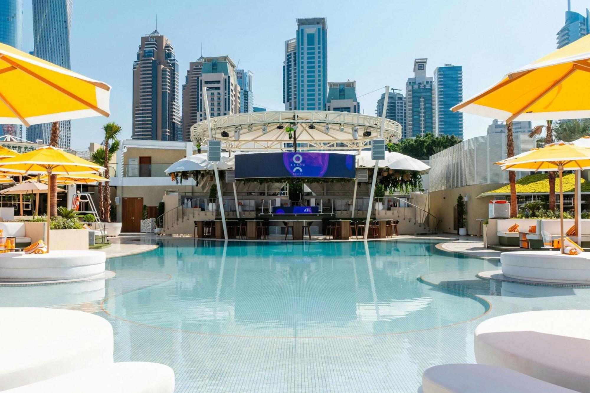 Al Habtoor Grand Resort, Autograph Collection Dubai Bagian luar foto The Pool at the Address Downtown Hotel
