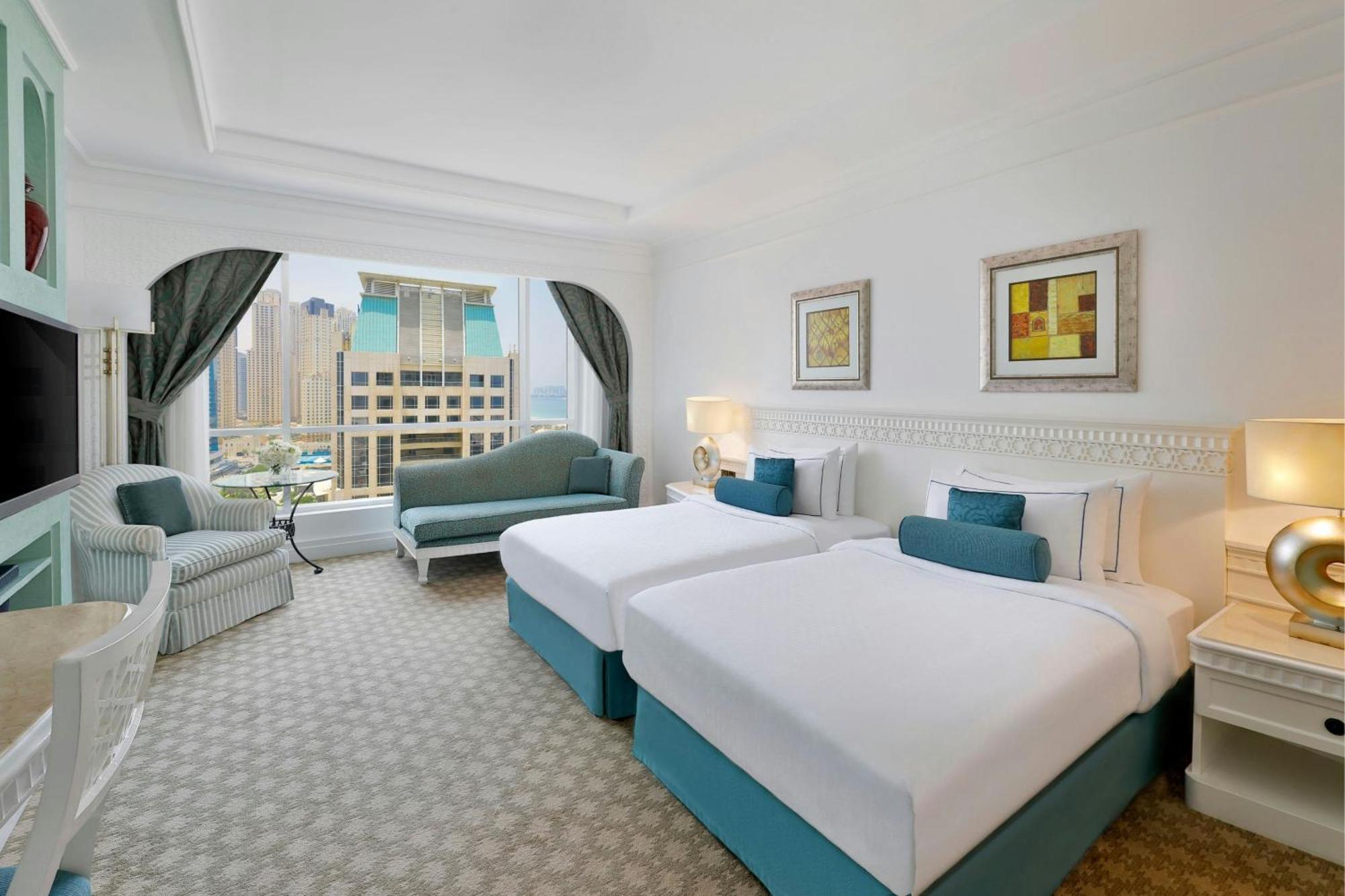 Al Habtoor Grand Resort, Autograph Collection Dubai Bagian luar foto Deluxe Room